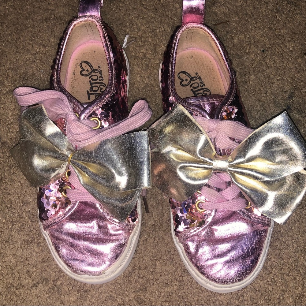 JoJo Siwa Reversible Sequin Pink/Silver Sneaker